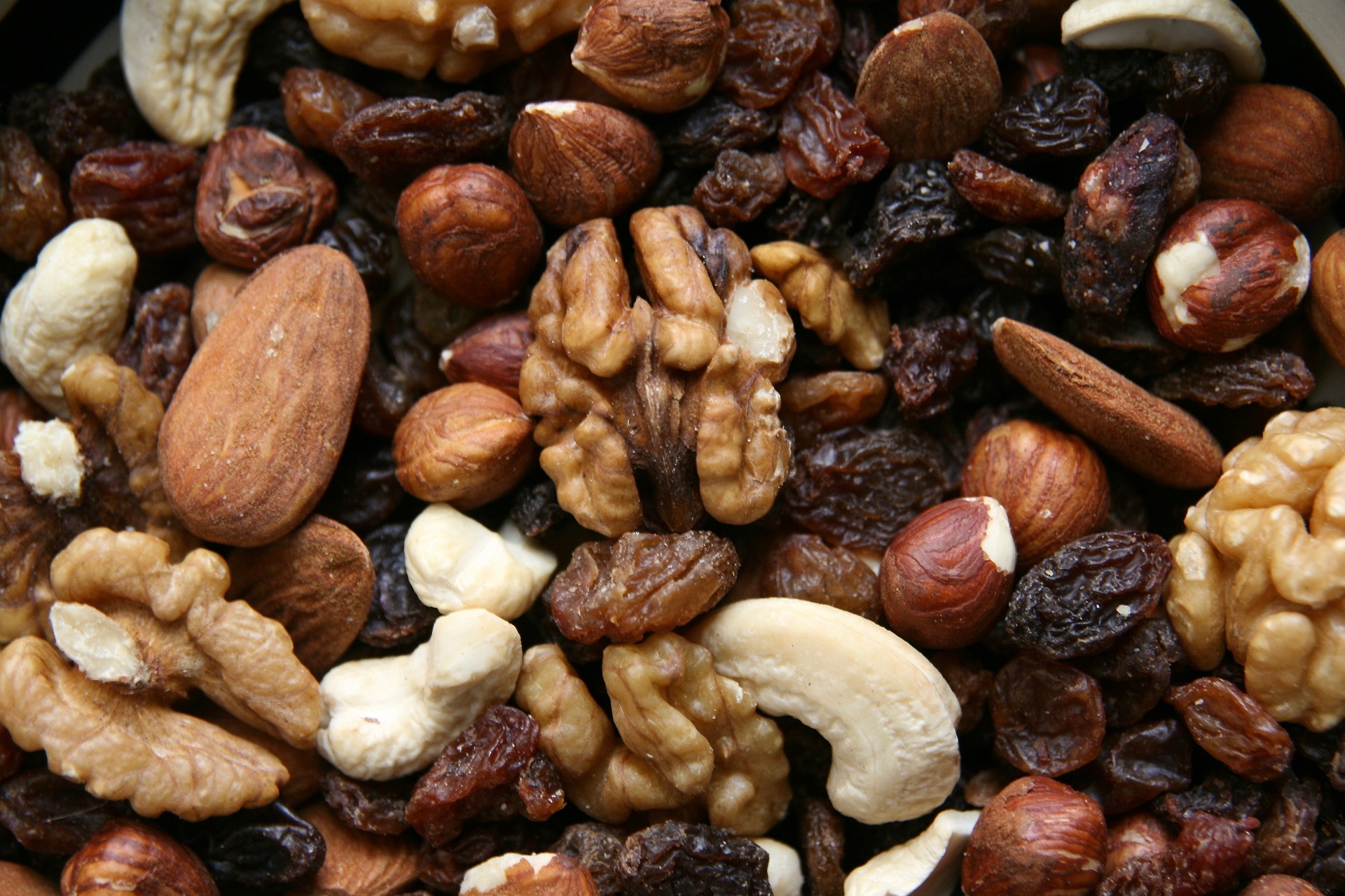 types of dry fruits