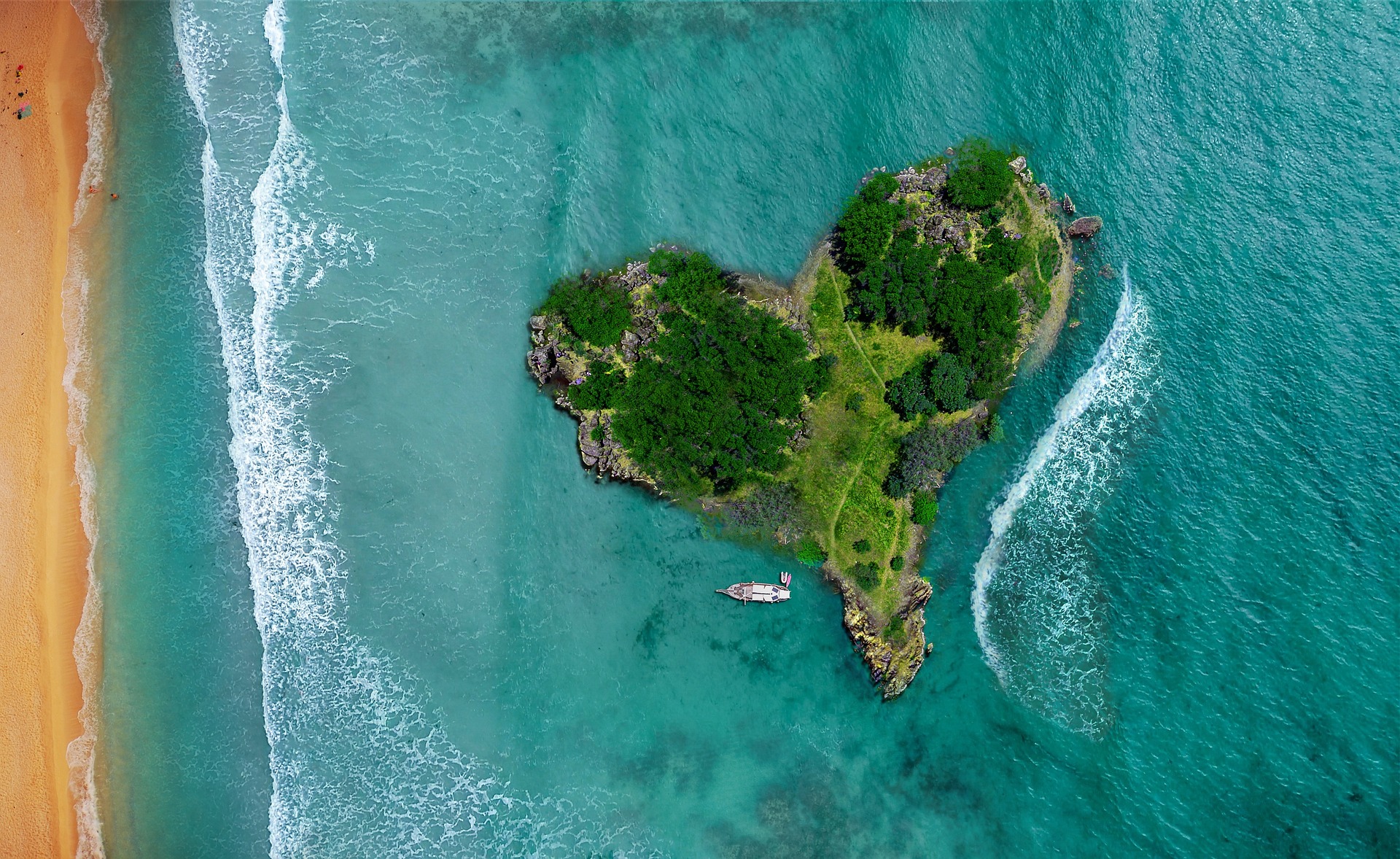famous islands in Asia