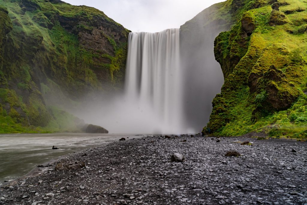 famous waterfalls